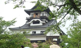 犬山城：三度の落城を経験した国宝天守犬山城 【お城特集 日本の歴史】