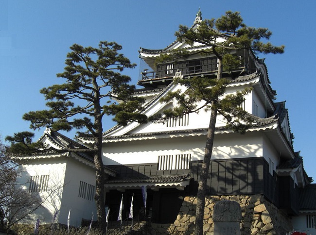 岡崎城 アクセス 場所 地図 松平家 徳川家 代々の由緒あるお城 松平元康 徳川家康 の岡崎城 お城特集 日本の歴史 日本の歴史ガイド 日本のお城 城跡 史跡 幕末