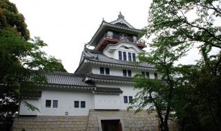 中村城：公家の一条家が京都から下向して戦国大名へ 一条兼定の居城 土佐中村城【お城特集 日本の歴史】