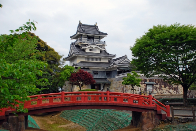 小山城／アクセス・場所・地図 馬場信春により改修され大熊朝秀が城主を務めた武田家の居城 小山城【お城特集 日本の歴史】