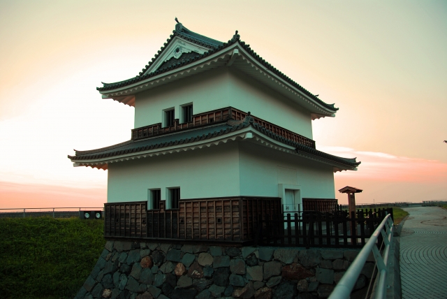 桑名城／アクセス・場所・地図 信長より北伊勢制圧を命じされた滝川一益がこの地を制圧 幕末には京都所司代を務めた松平定敬の桑名城【お城特集 日本の歴史】