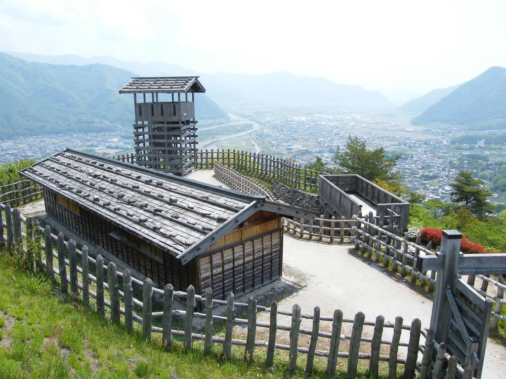 荒砥城／アクセス・場所・地図 村上義清の一族で葛尾城の支城 山田国政の居城 荒砥城【お城特集 日本の歴史】