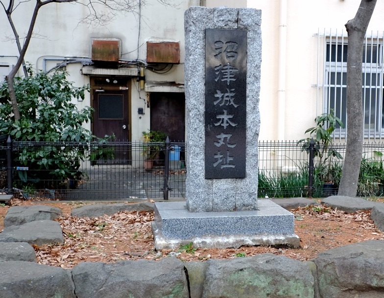 沼津城（三枚橋城）／アクセス・場所・地図 織田・徳川連合軍による甲州征伐にて落城した沼津城【お城特集 日本の歴史】