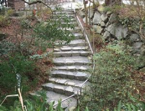 八幡山城／アクセス・場所・地図 安土城の遺構を多く取り入れた豊臣秀次の居城 八幡山城