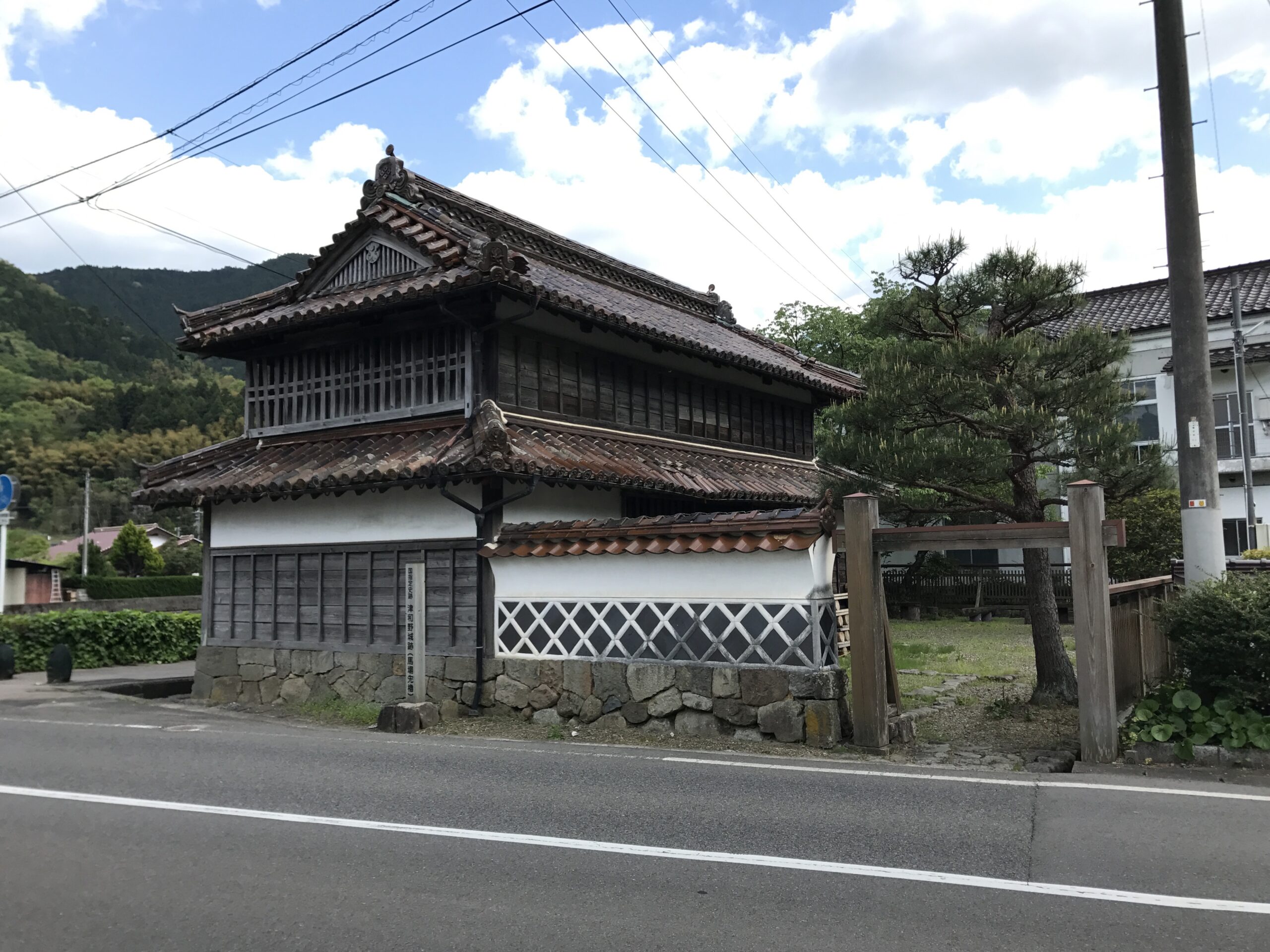 津和野城:山陰地方の天空の城 亀井政矩が居城 津和野城【お城特集 日本の歴史】
