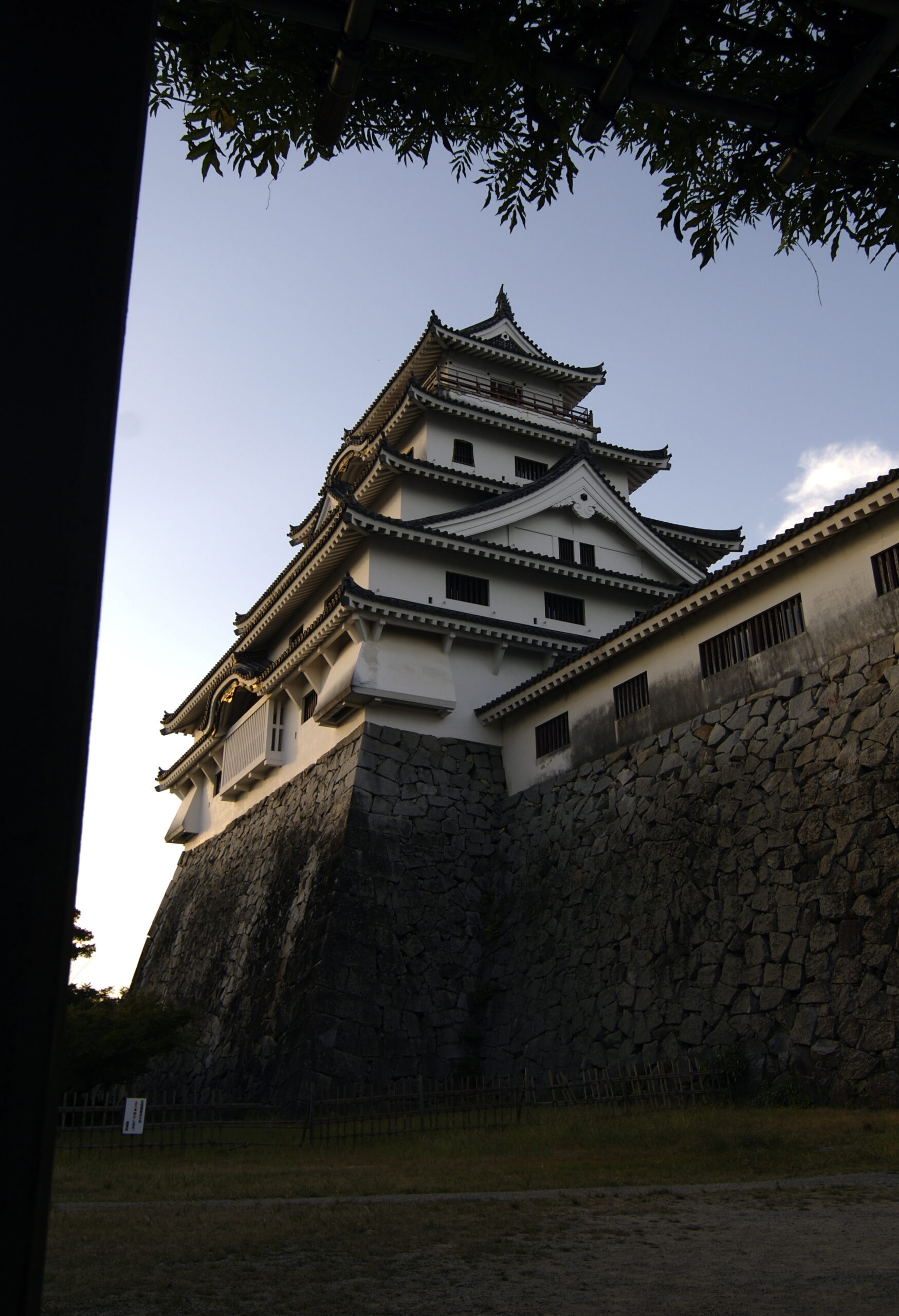 唐津城:豊臣家の寺沢広高が築城し幕末には小笠原長道が居城 唐津城【お城特集 日本の歴史】