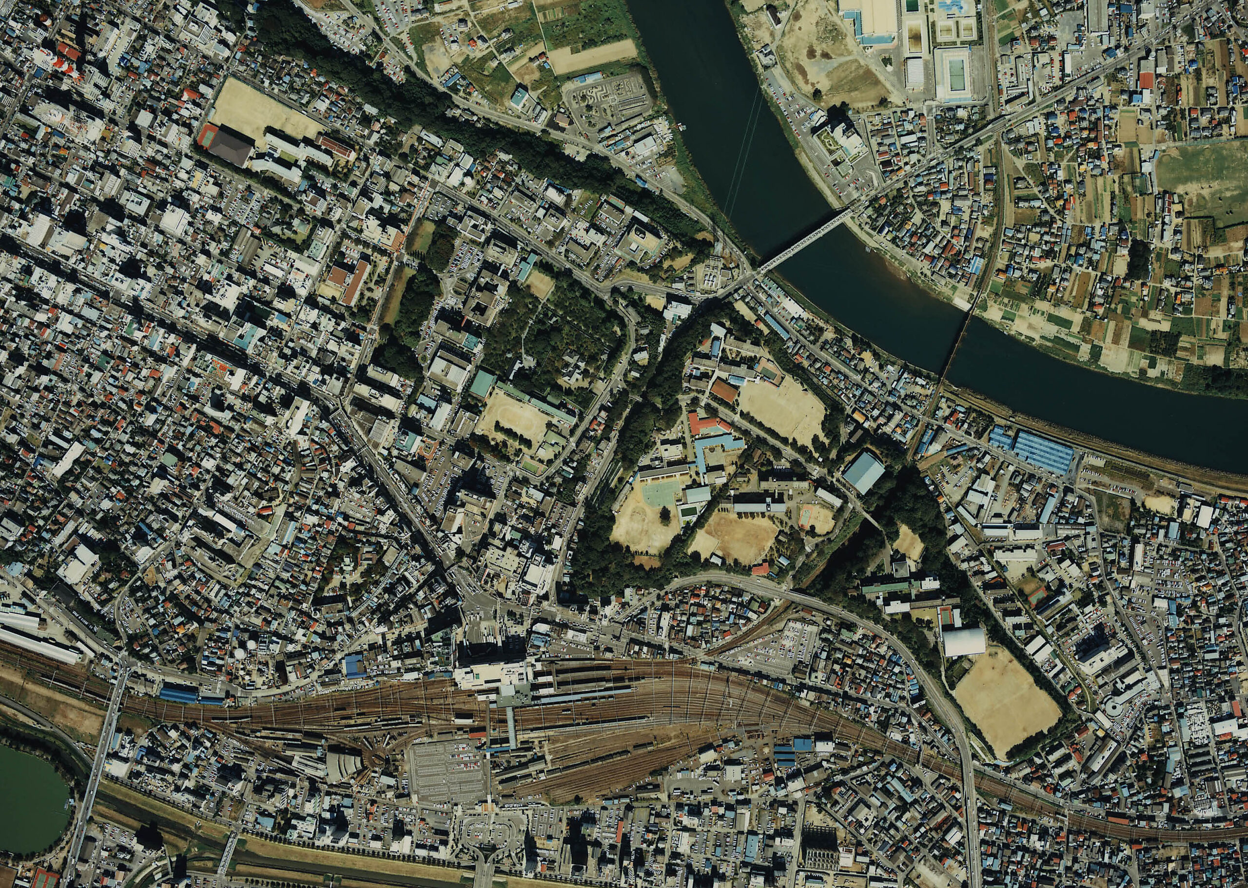 Mito_Castle_air-1
