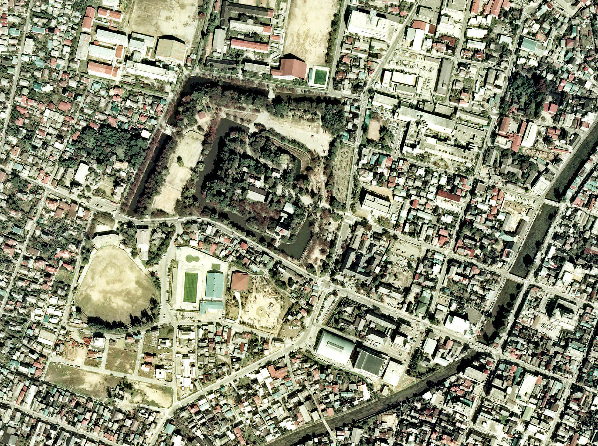 鶴ヶ岡城/アクセス・場所・地図 戊辰戦争では新政府軍に連戦連勝した庄内藩(譜代大名酒井氏)の居城 鶴ヶ岡城【お城特集 日本の歴史】