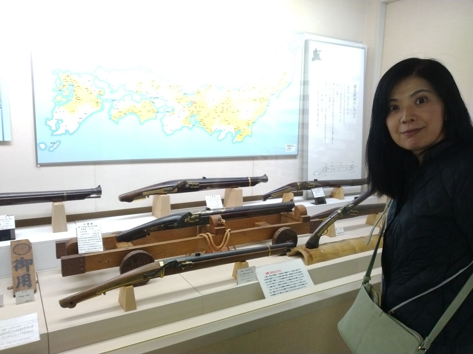 国友鉄砲ミュージアムの火縄銃と大筒の展示