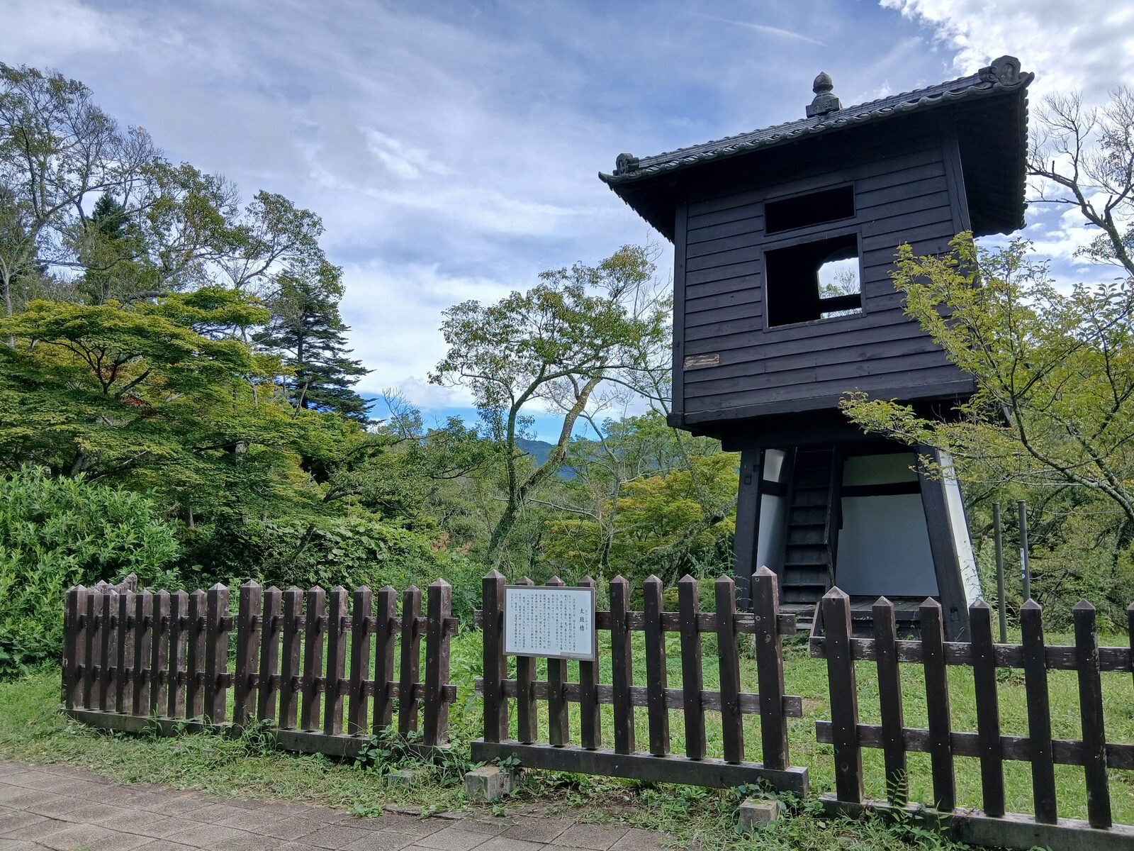 高遠城址公園の太鼓櫓