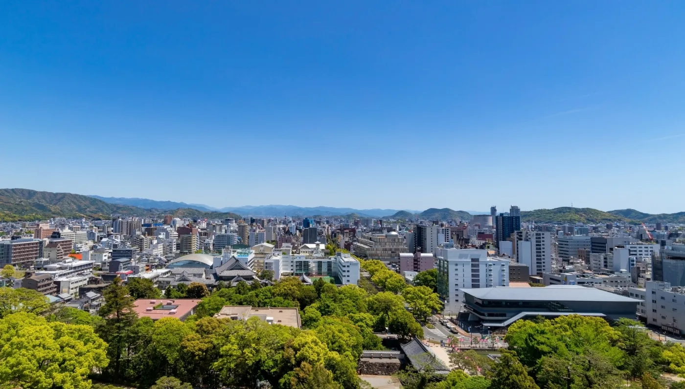 高知城から見た高知市街